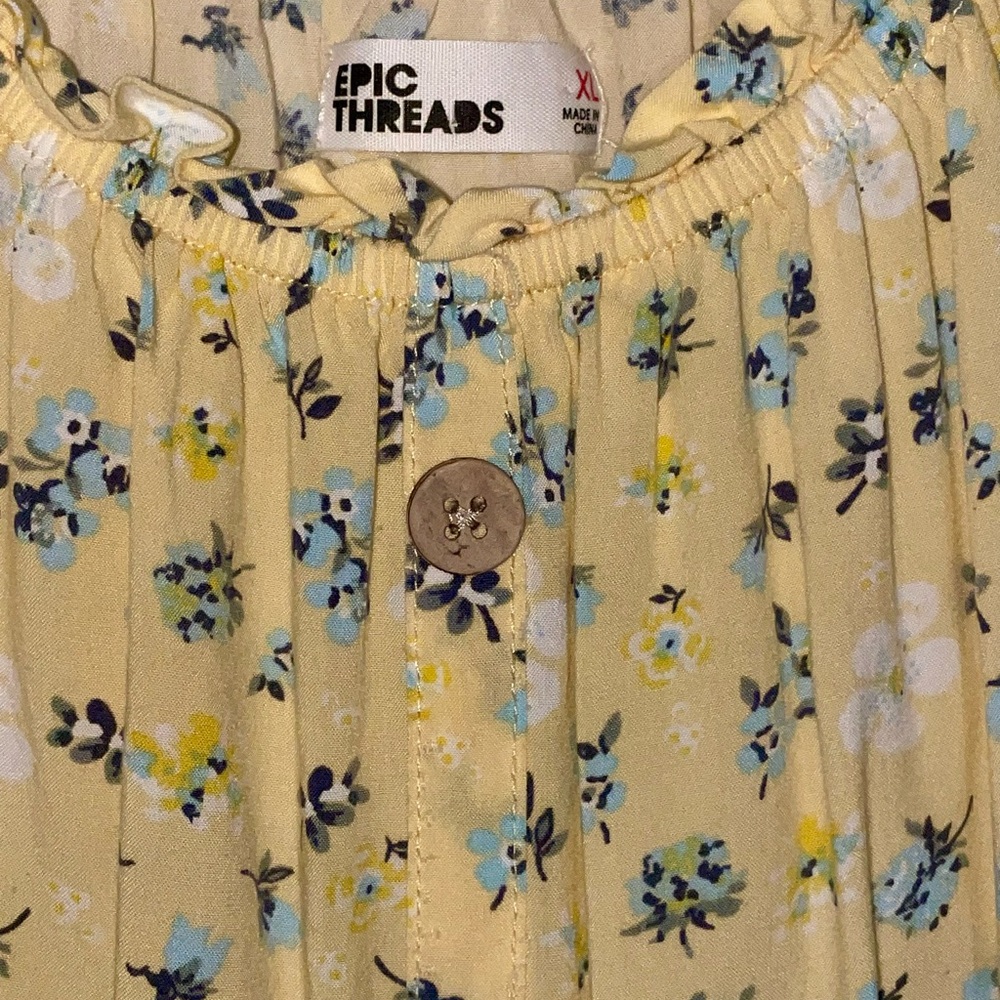 Epic Threads Yellow Floral Babydoll Dress - Picture 4 of 4
